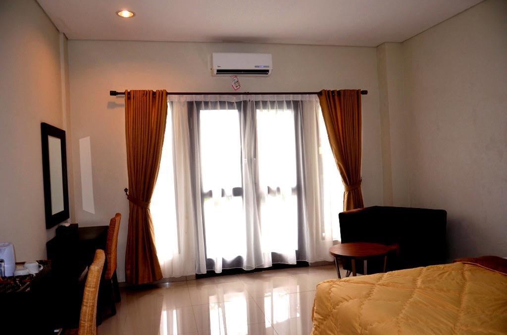 Bumi Cikeas Sentul Bogor Hotel Habitación foto